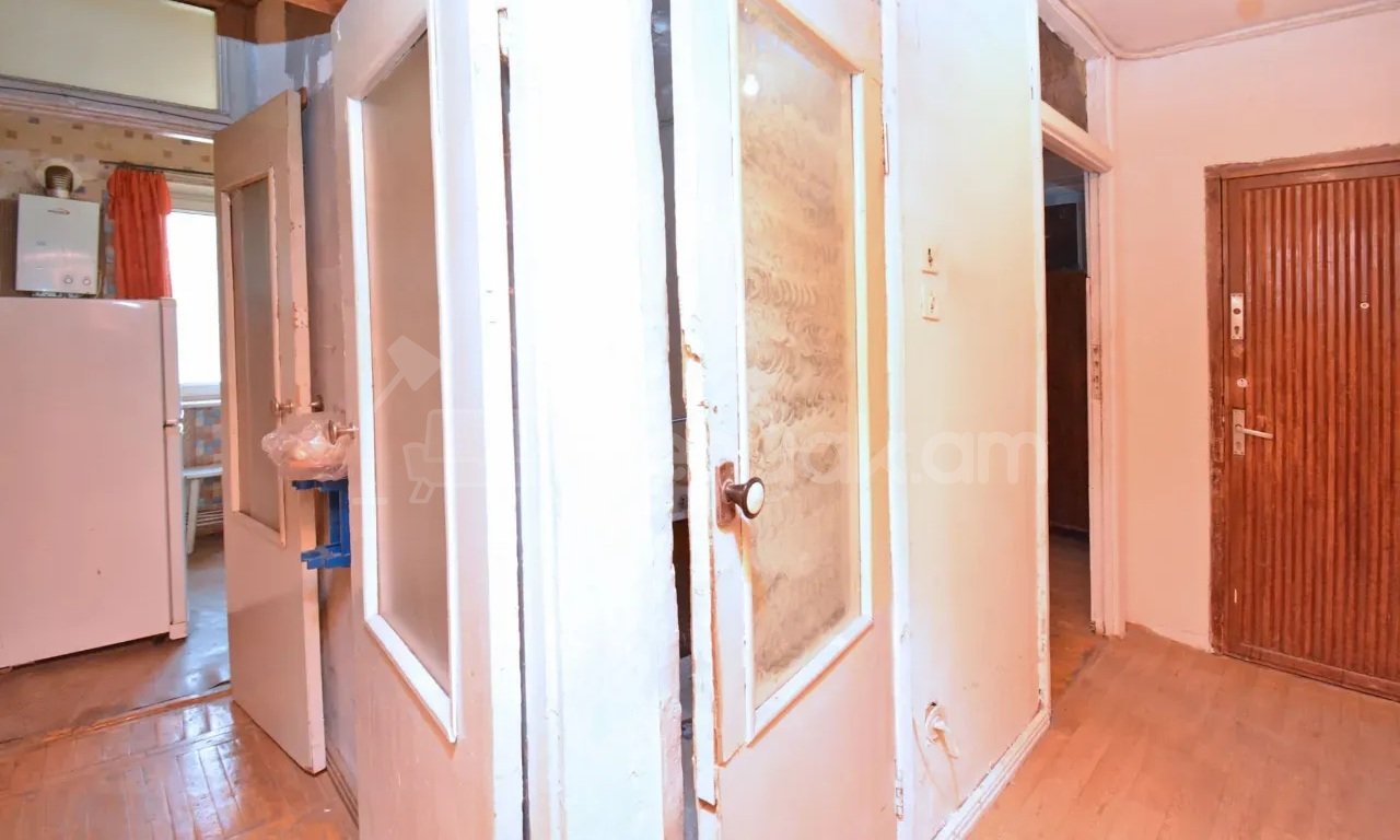 2 Սենյականոց Բնակարան, 51քմ, 4/5 հարկ, Կոսմետիկ Վերանորոգված