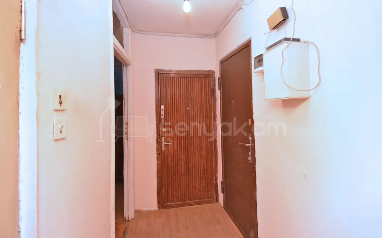 2 Սենյականոց Բնակարան, 51քմ, 4/5 հարկ, Կոսմետիկ Վերանորոգված