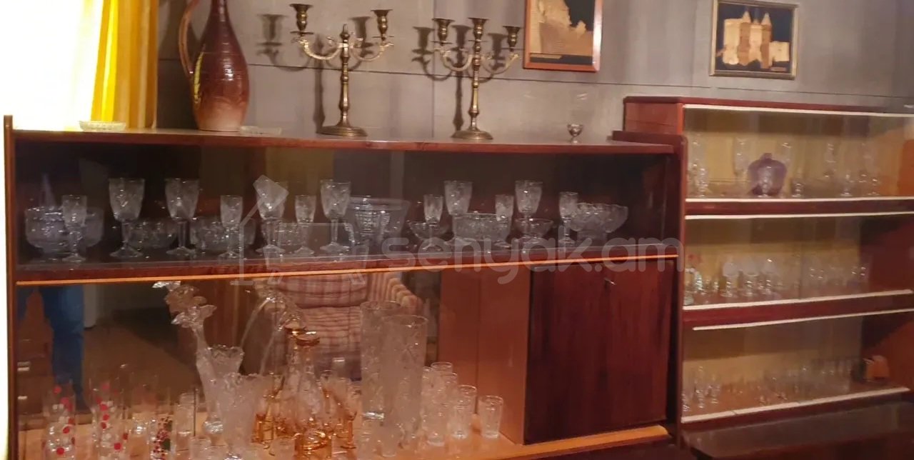 2 Սենյականոց Բնակարան, 51քմ, 4/5 հարկ, Կոսմետիկ Վերանորոգված