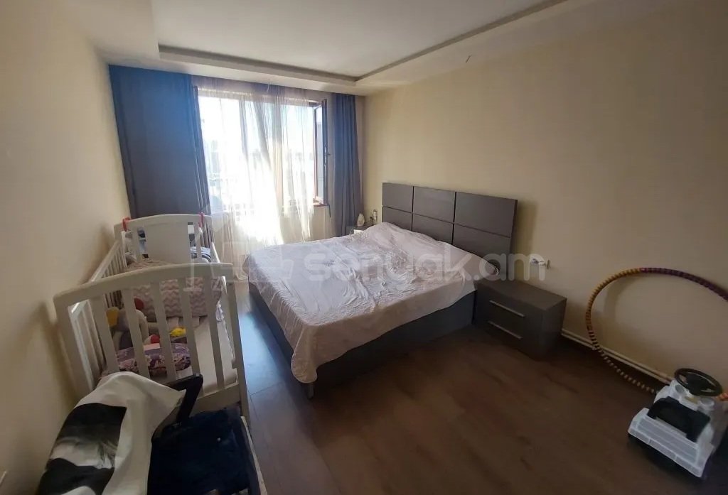 3 Սենյականոց Բնակարան, 61քմ, 5/5 հարկ, Կապիտալ Վերանորոգված