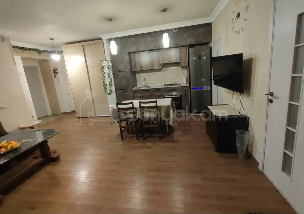 2 Սենյականոց Բնակարան, 45քմ, 7/9 հարկ, Կապիտալ Վերանորոգված