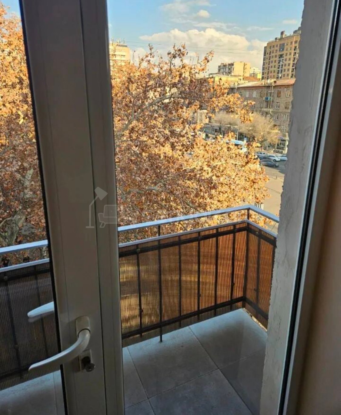 2 Սենյականոց Բնակարան Քարե Շենքում, 75քմ, 5/5 հարկ, Կապիտալ Վերանորոգված, Կահավորված, Արևկող