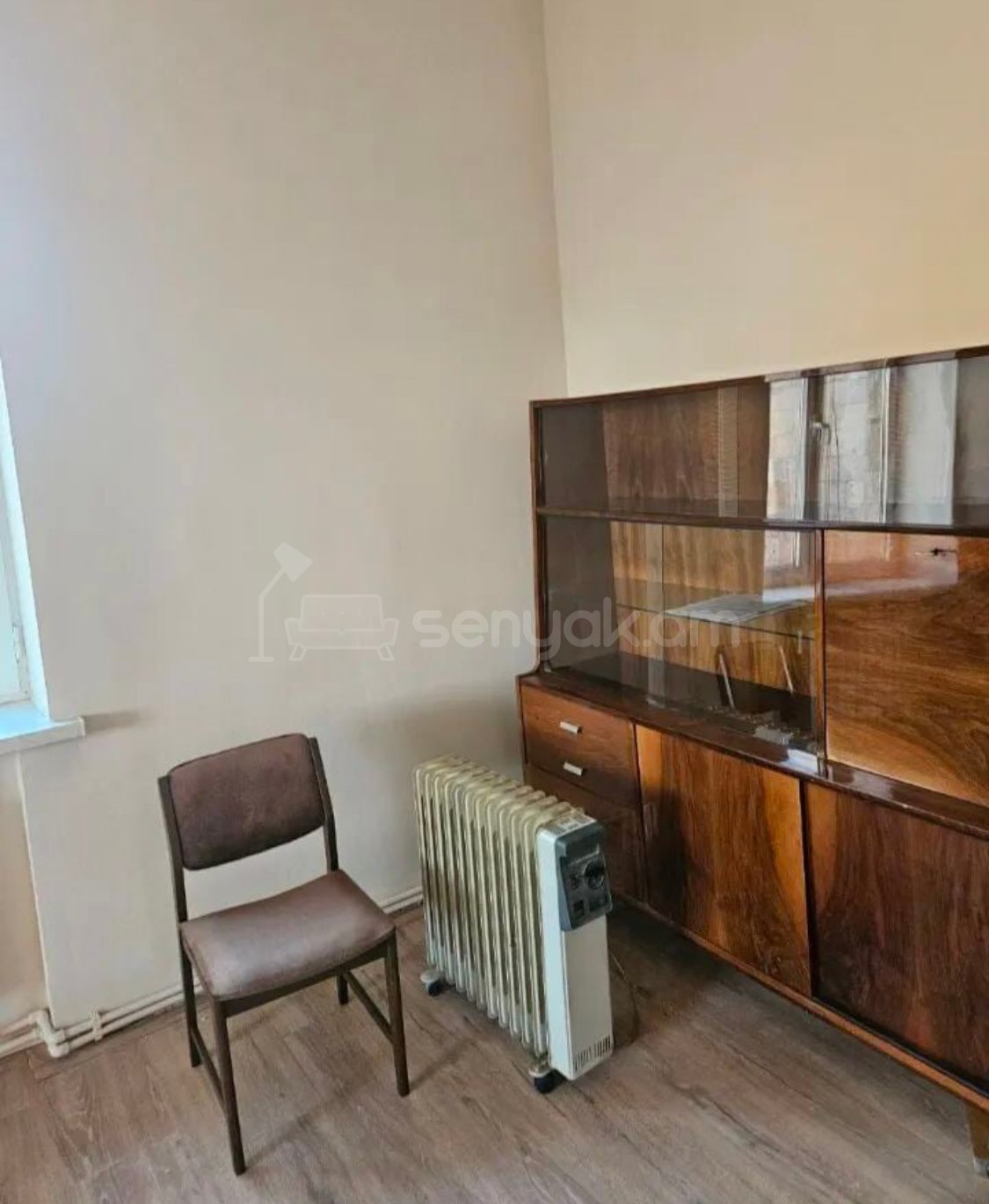 2 Սենյականոց Բնակարան Քարե Շենքում, 75քմ, 5/5 հարկ, Կապիտալ Վերանորոգված, Կահավորված, Արևկող