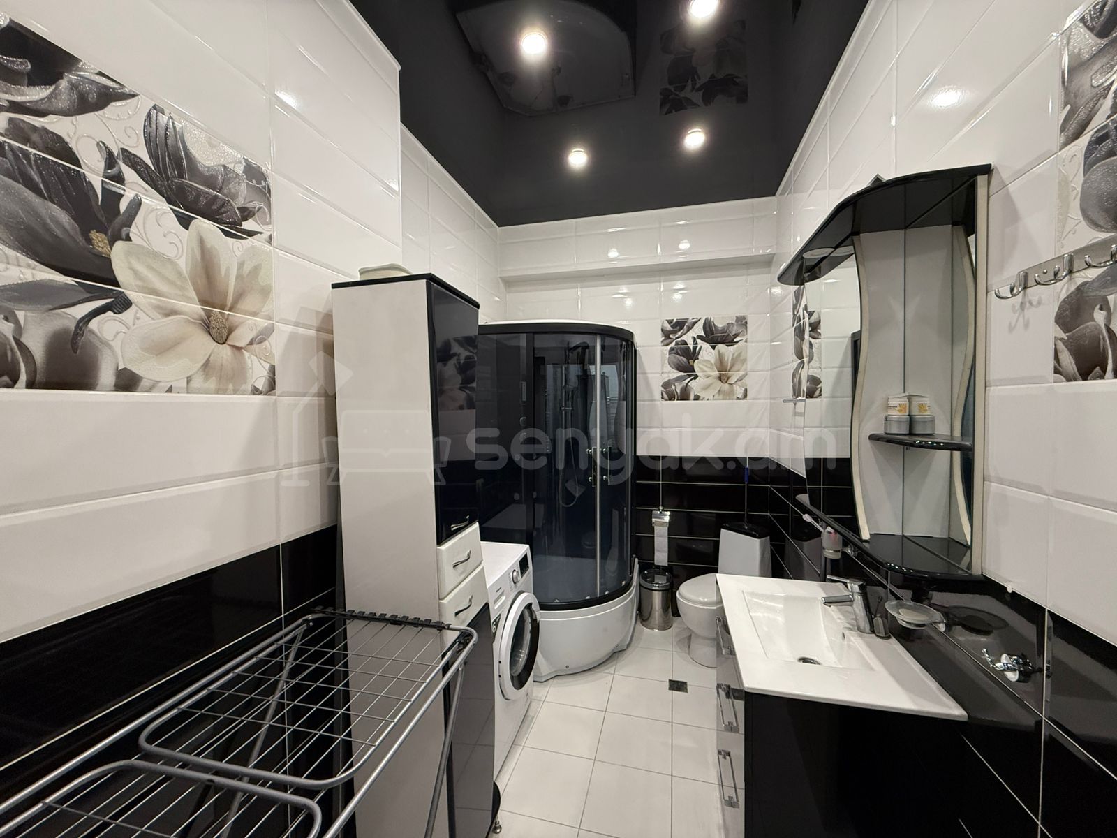 2 Սենյականոց Բնակարան, 80քմ, 2/7 հարկ, Կապիտալ Վերանորոգված, Կահավորված, Արևկող