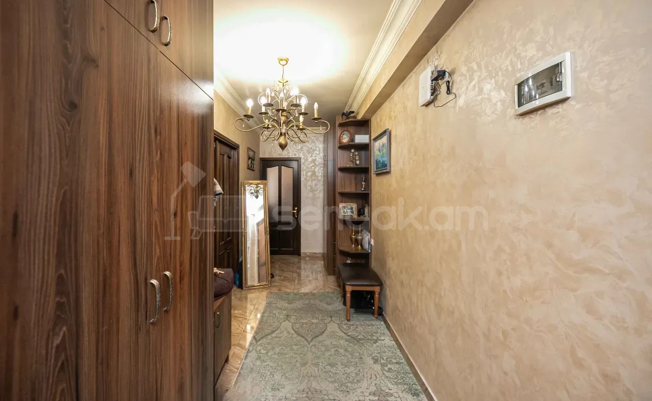 3 Սենյականոց Բնակարան, 66քմ, 6/9 հարկ, Կապիտալ Վերանորոգված