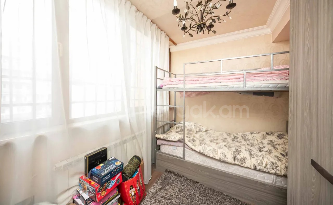 3 Սենյականոց Բնակարան, 66քմ, 6/9 հարկ, Կապիտալ Վերանորոգված