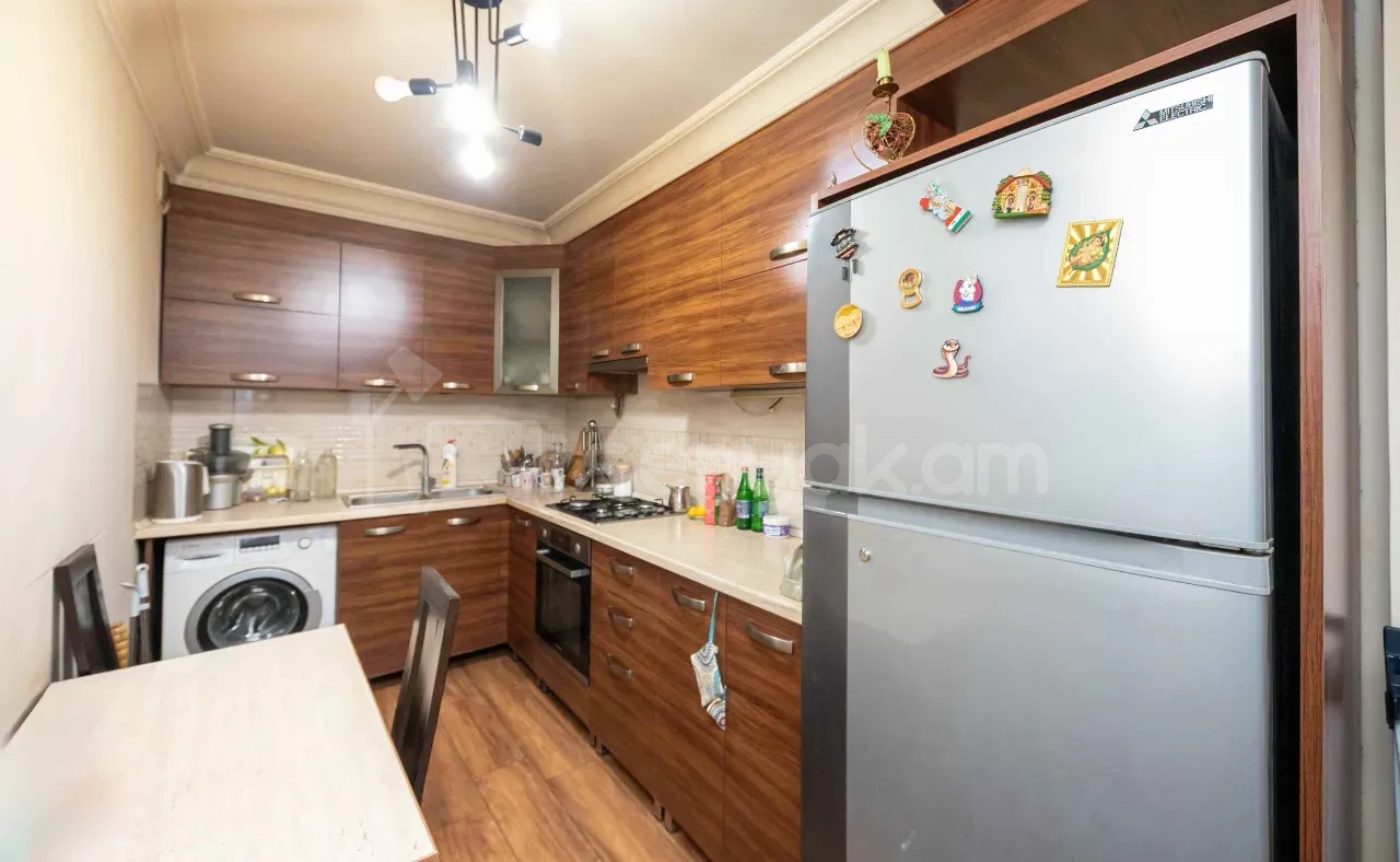 3 Սենյականոց Բնակարան, 66քմ, 6/9 հարկ, Կապիտալ Վերանորոգված