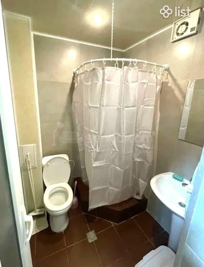 2 Սենյականոց Բնակարան, 43քմ, 3/9 հարկ, Կապիտալ Վերանորոգված, Կահավորված, Արևկող