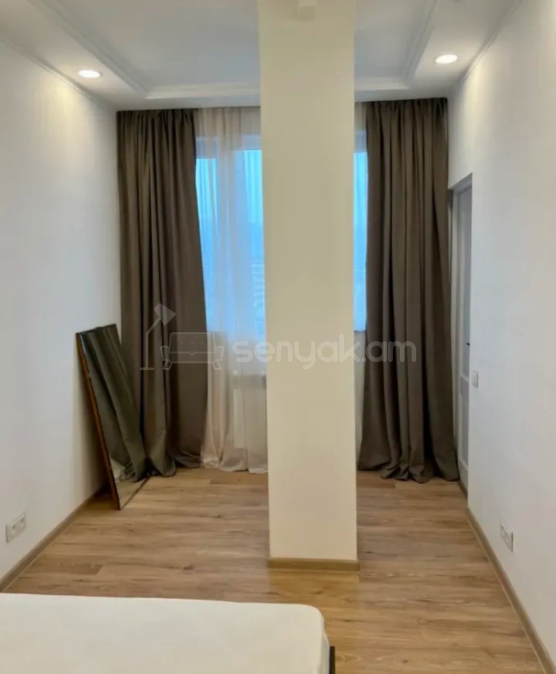 2 Սենյականոց Բնակարան, 50քմ, 10/10 հարկ, Կապիտալ Վերանորոգված, Կահավորված