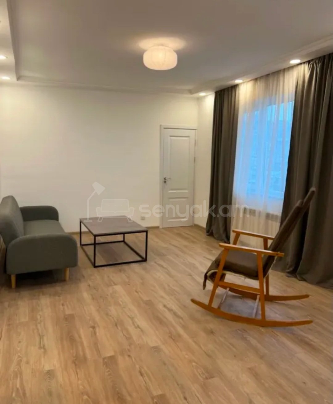 2 Սենյականոց Բնակարան, 50քմ, 10/10 հարկ, Կապիտալ Վերանորոգված, Կահավորված