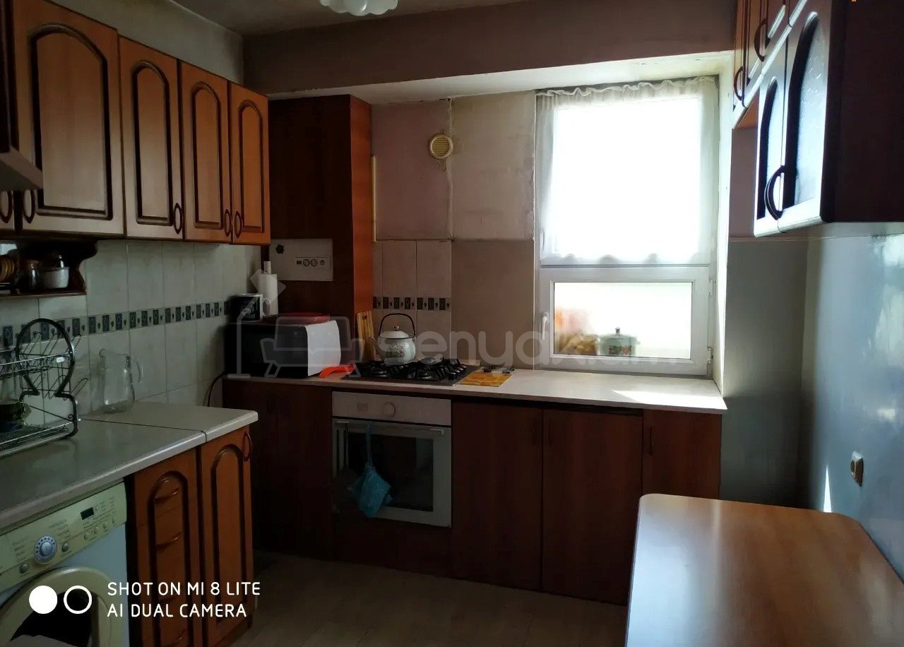 3 Սենյականոց Բնակարան, 72քմ, 3/9 հարկ, Պետական Վիճակում