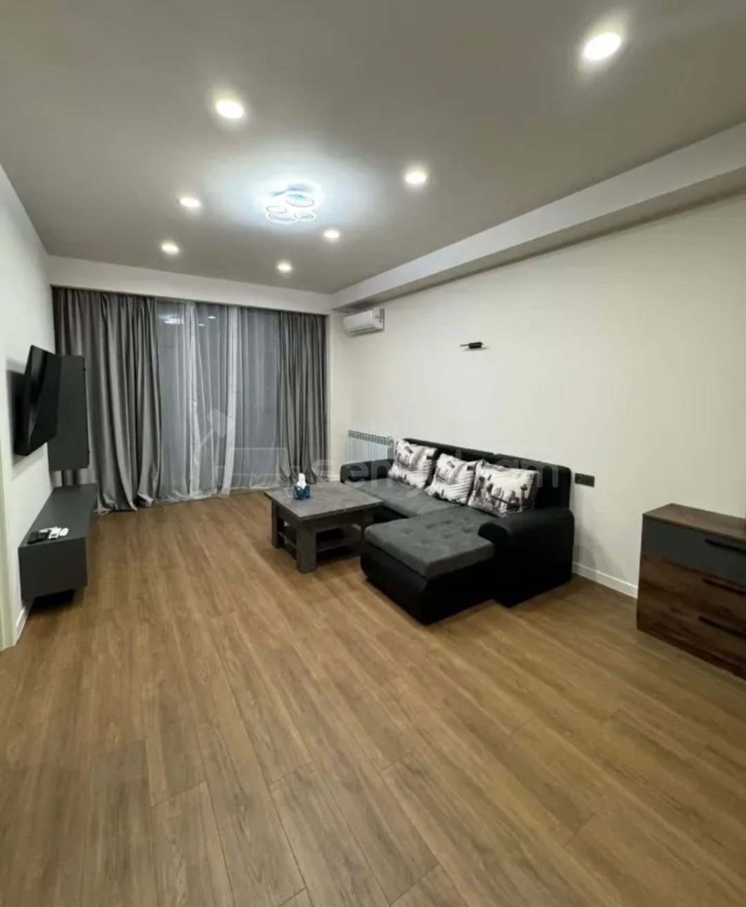 3 Սենյականոց Բնակարան, 65քմ, 3/5 հարկ, Կապիտալ Վերանորոգված, Կահավորված, Արևկող