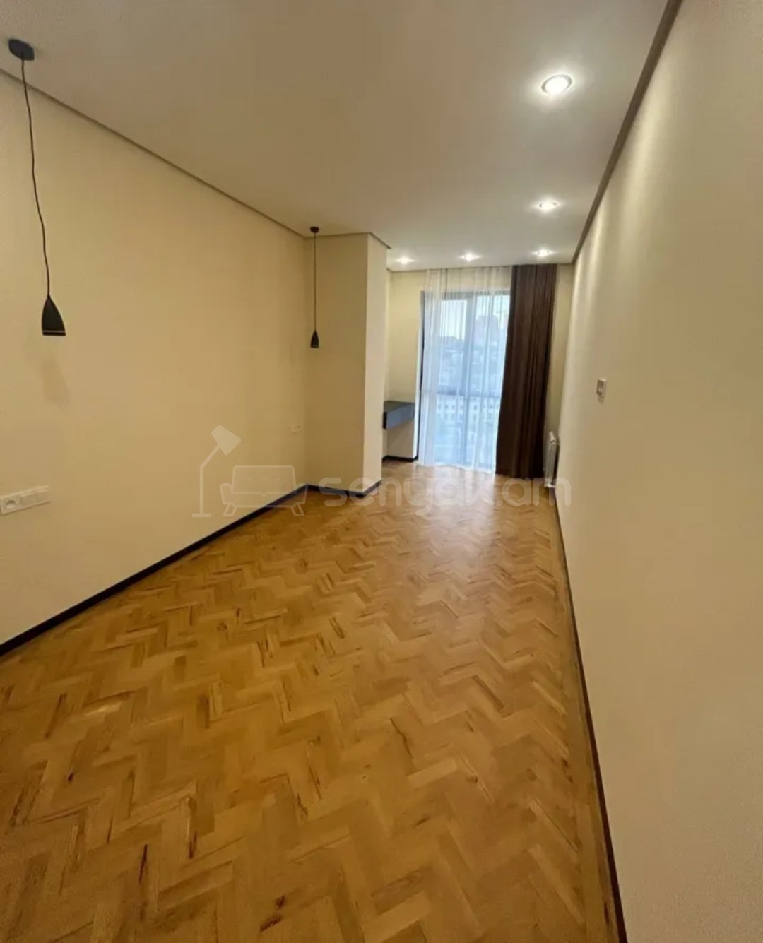 2 Սենյականոց Բնակարան Նորակառույցում, 67քմ, 5/5 հարկ, Կապիտալ Վերանորոգված, Մասամբ Կահավորված