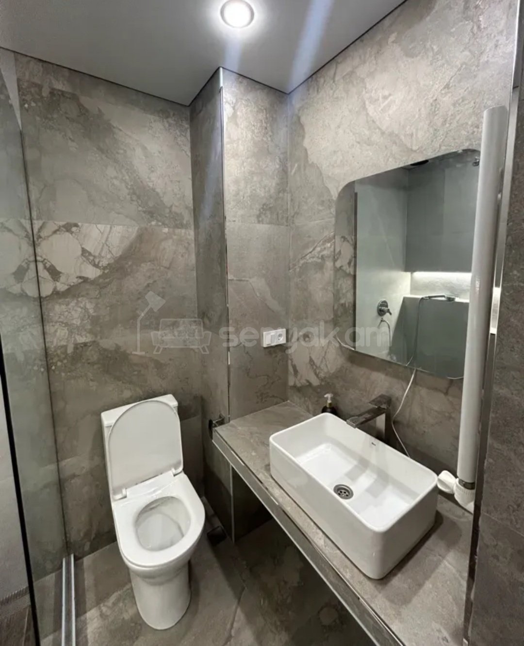 2 Սենյականոց Բնակարան Նորակառույցում, 67քմ, 5/5 հարկ, Կապիտալ Վերանորոգված, Մասամբ Կահավորված