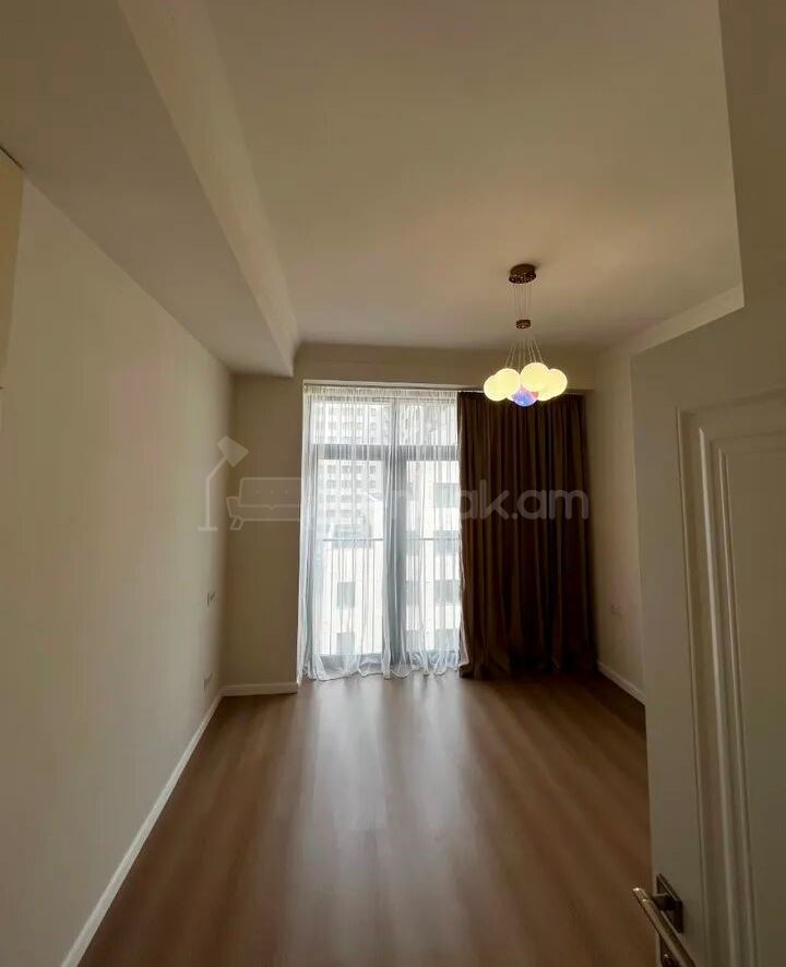 3 Սենյականոց Բնակարան Նորակառույցում, 69քմ, 13/16 հարկ, Դիզայներական Վերանորոգված