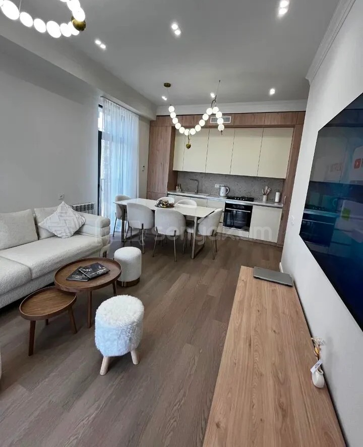 3 Սենյականոց Բնակարան Նորակառույցում, 69քմ, 13/16 հարկ, Դիզայներական Վերանորոգված