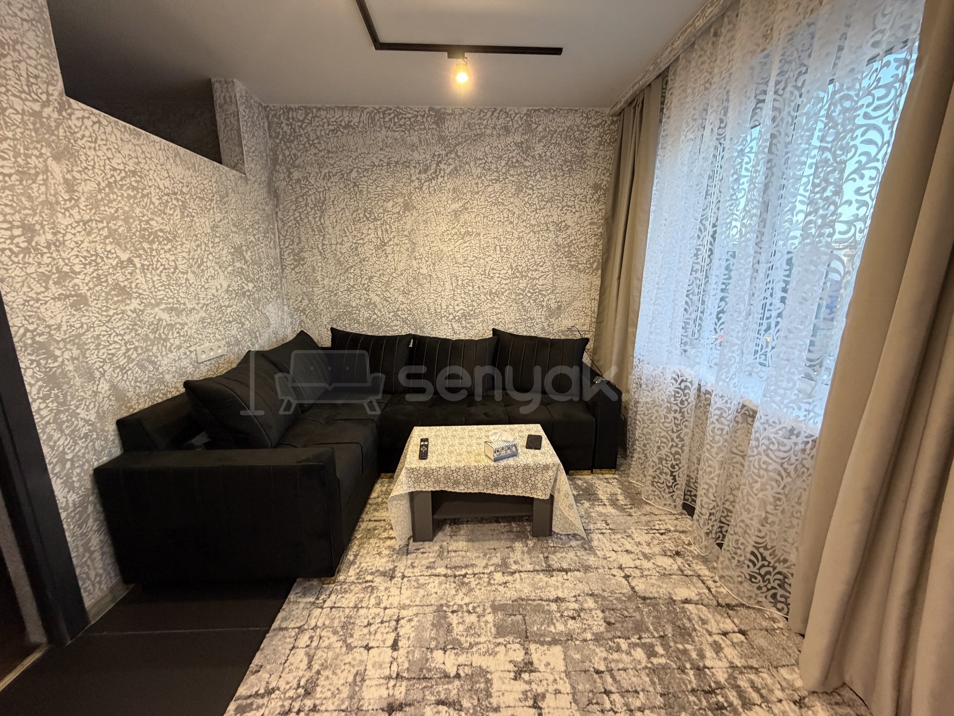 2 Սենյականոց Բնակարան, 36քմ, 5/5 հարկ, Դիզայներական Վերանորոգված