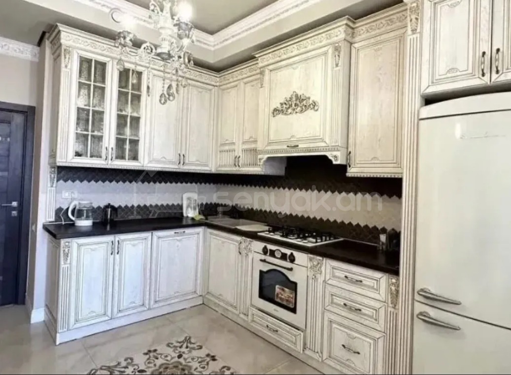 4 Սենյականոց Բնակարան Նորակառույցում, 146քմ, 13/15 հարկ, Կապիտալ Վերանորոգված