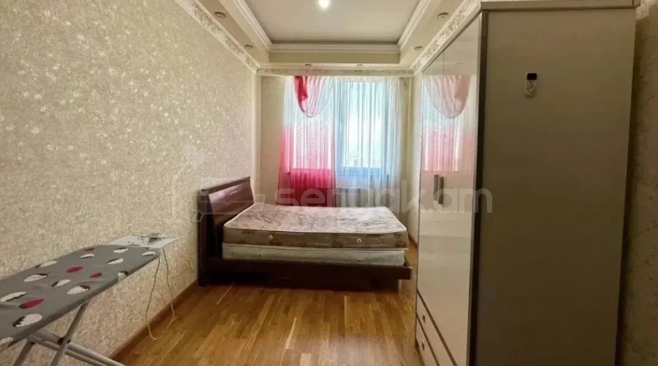 4 Սենյականոց Բնակարան Նորակառույցում, 146քմ, 13/15 հարկ, Կապիտալ Վերանորոգված