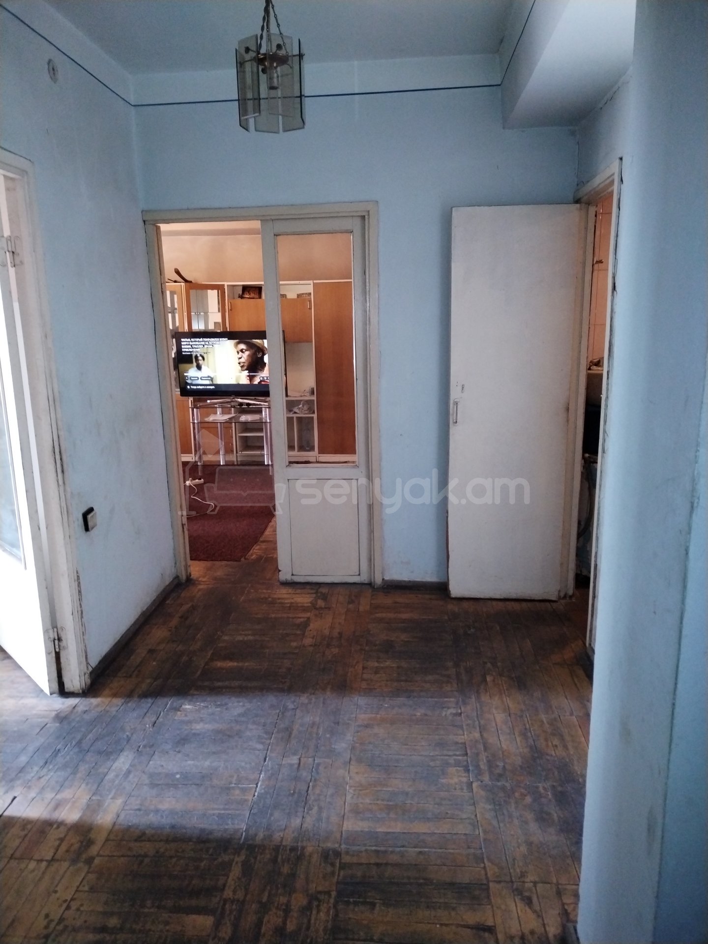 2 Սենյականոց Բնակարան Քարե Շենքում, 77քմ, 3/10 հարկ, Պետական Վիճակում