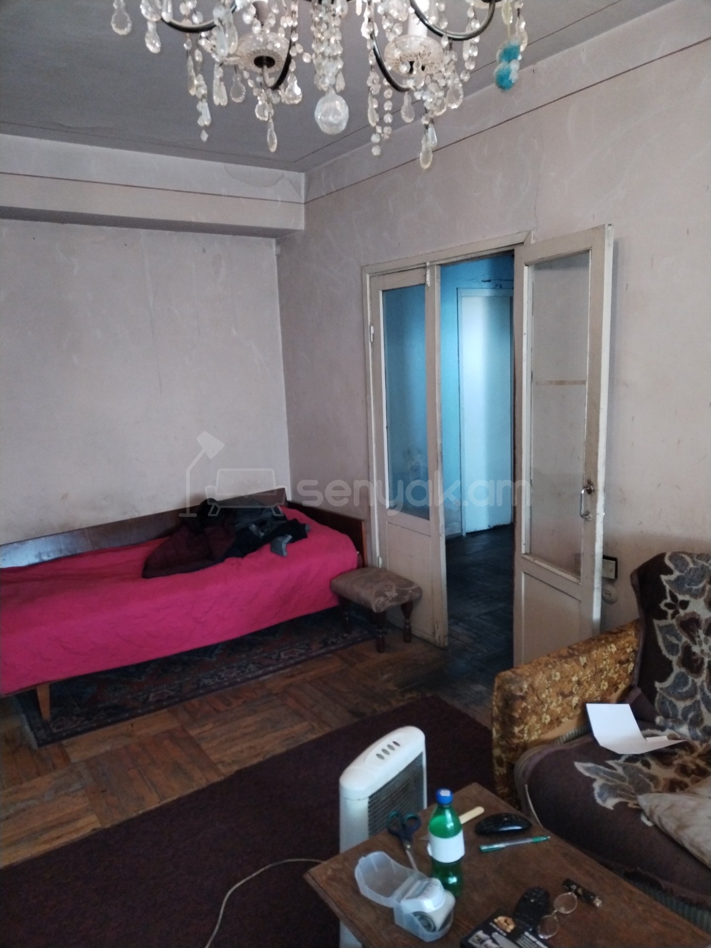 2 Սենյականոց Բնակարան Քարե Շենքում, 77քմ, 3/10 հարկ, Պետական Վիճակում