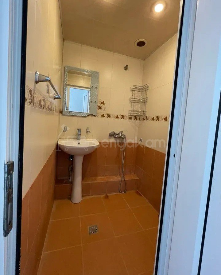 2 Սենյականոց Բնակարան Նորակառույց Քարե Շենքում, 55քմ, 4/5 հարկ, Կապիտալ Վերանորոգված