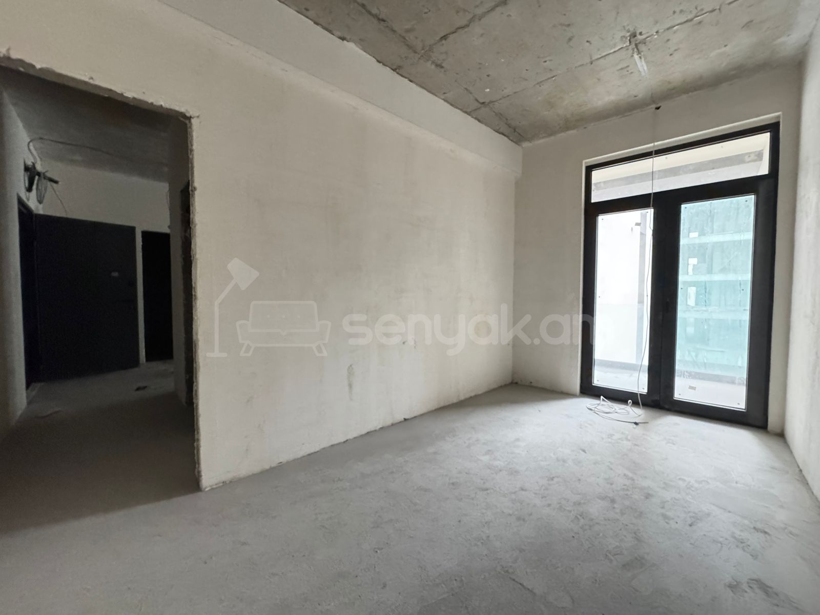 3 Սենյականոց Բնակարան, 85քմ, 3/7 հարկ, Զրոյական Վիճակում