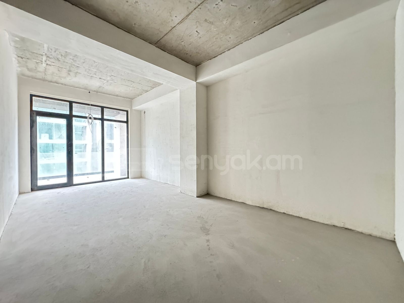 3 Սենյականոց Բնակարան, 85քմ, 3/7 հարկ, Զրոյական Վիճակում