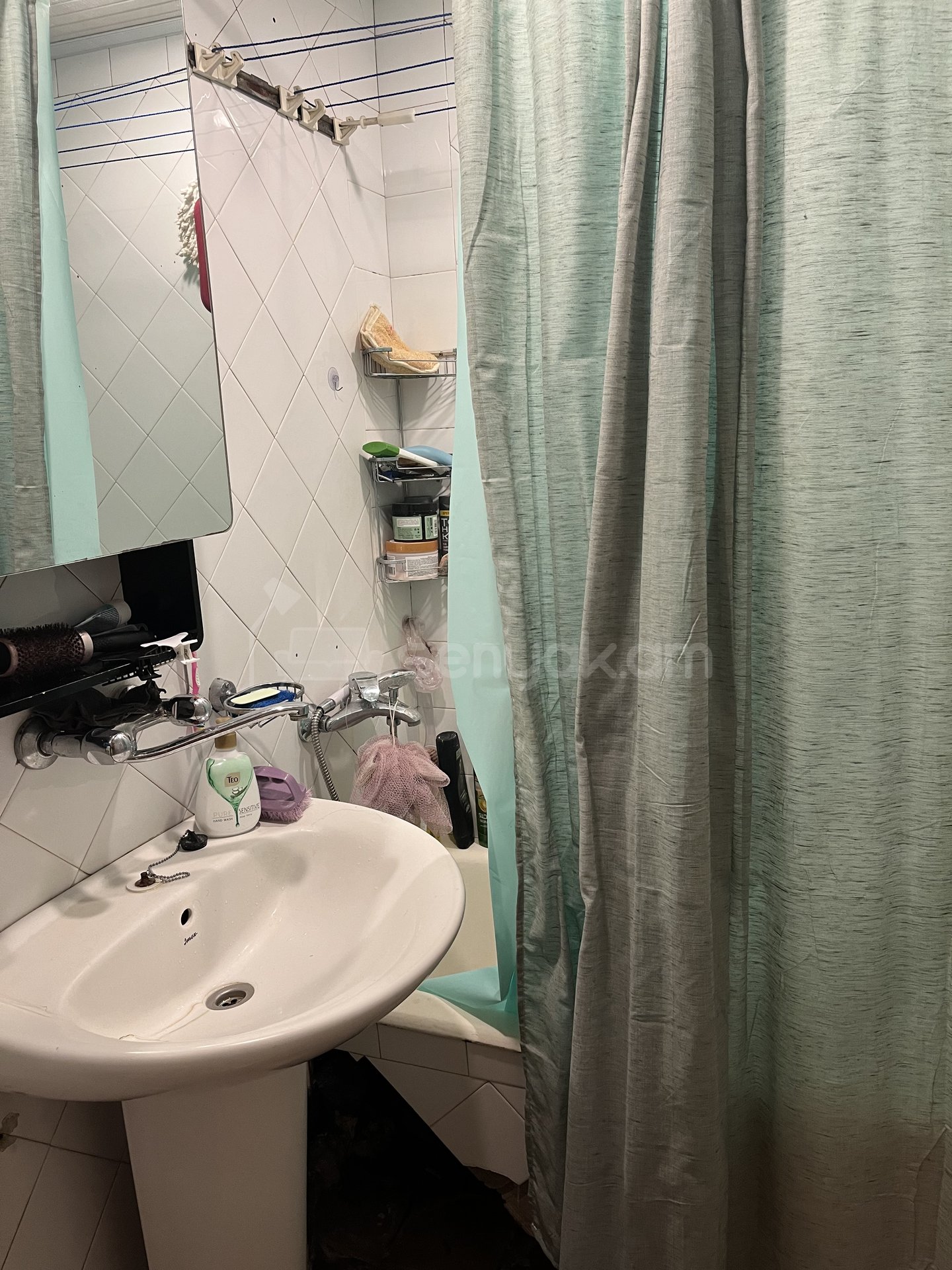 3 Սենյականոց Բնակարան, 90քմ, 7/14 հարկ, Նորմալ Վիճակում