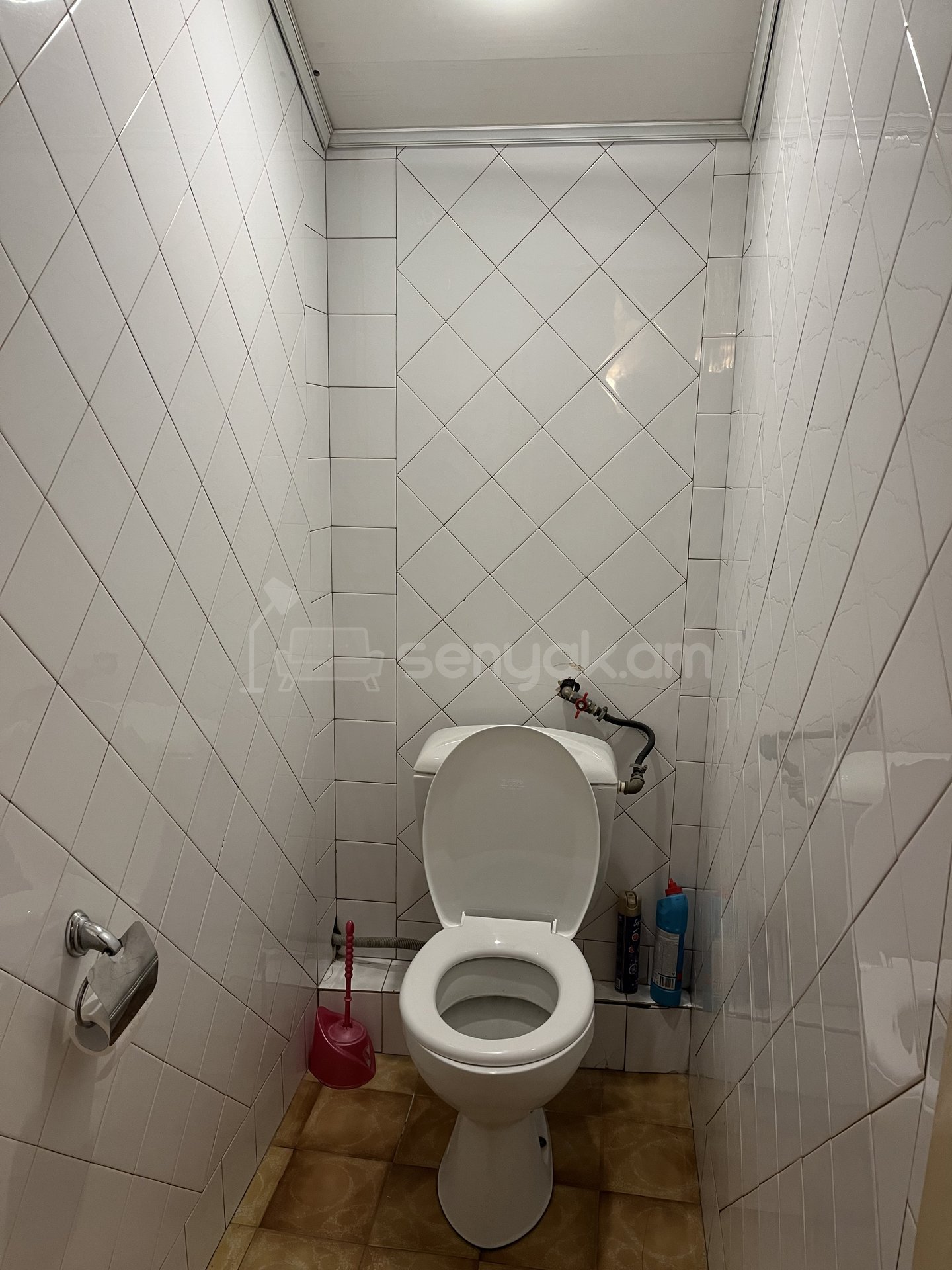 3 Սենյականոց Բնակարան, 90քմ, 7/14 հարկ, Նորմալ Վիճակում