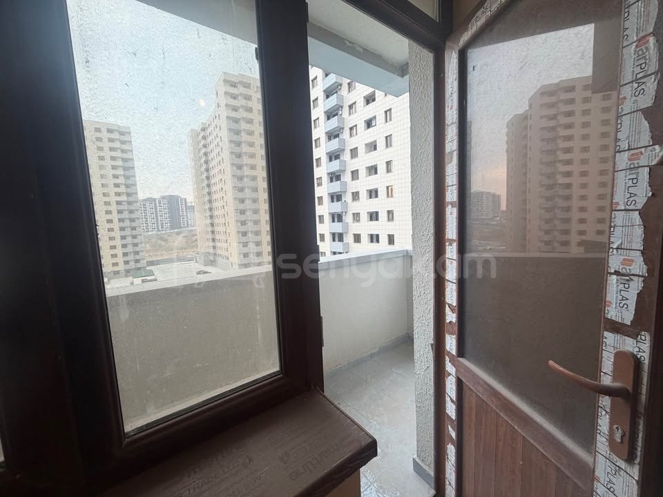 4 Սենյականոց Բնակարան Նորակառույցում, 120քմ, 6/17 հարկ, Կապիտալ Վերանորոգված