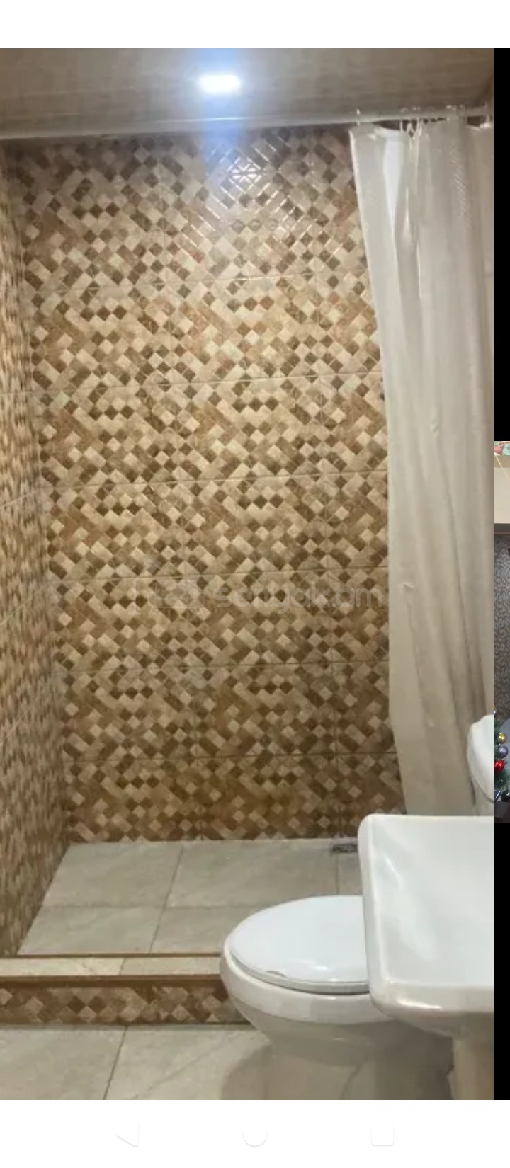 3 Սենյականոց Բնակարան Քարե Շենքում, 50քմ, 1/2 հարկ, Նորմալ Վիճակում