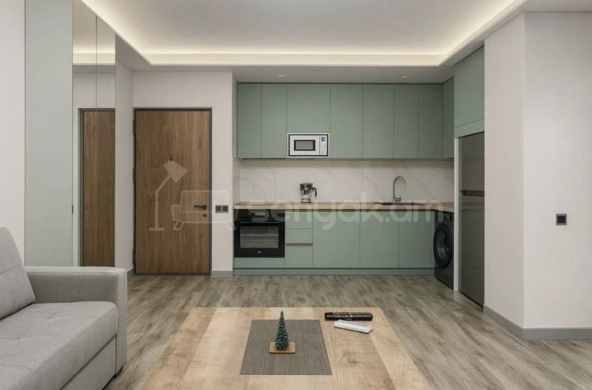 2 Սենյականոց Բնակարան Քարե Շենքում, 37քմ, 4/7 հարկ, Դիզայներական Վերանորոգված, Կահավորված