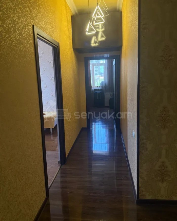 3 Սենյականոց Բնակարան Նորակառույցում, 96քմ, 4/5 հարկ, Կապիտալ Վերանորոգված, Կահավորված