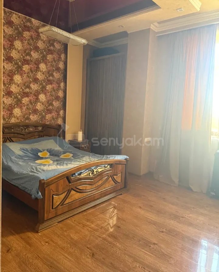 3 Սենյականոց Բնակարան Նորակառույցում, 96քմ, 4/5 հարկ, Կապիտալ Վերանորոգված, Կահավորված