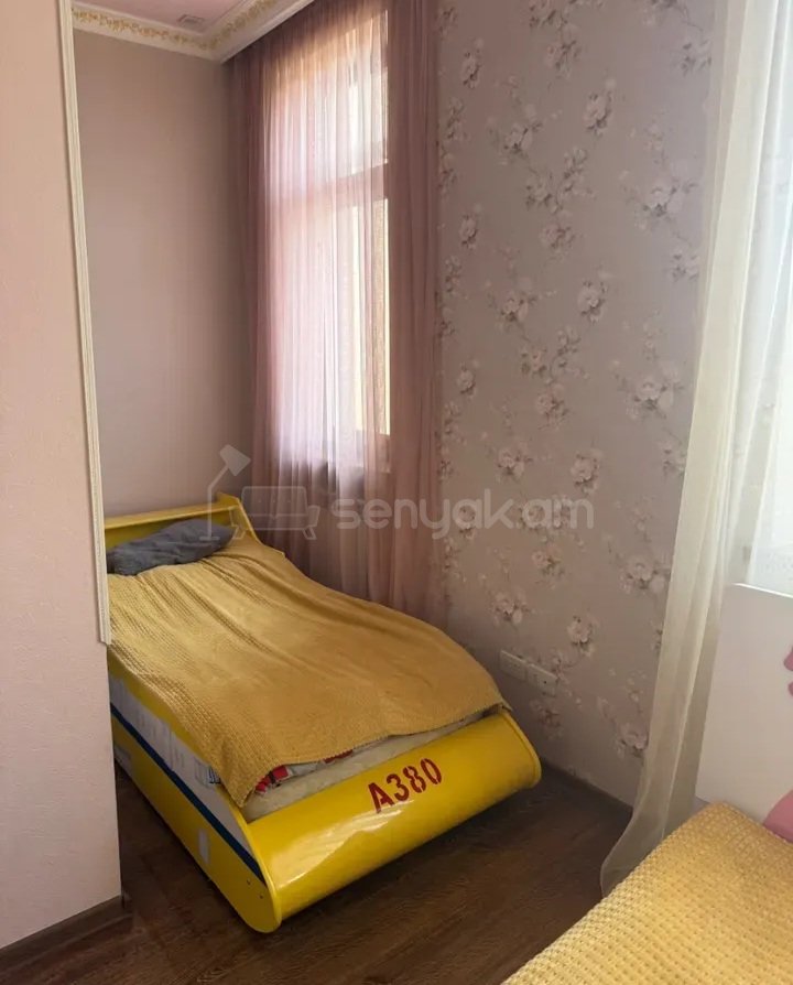 3 Սենյականոց Բնակարան Նորակառույցում, 96քմ, 4/5 հարկ, Կապիտալ Վերանորոգված, Կահավորված