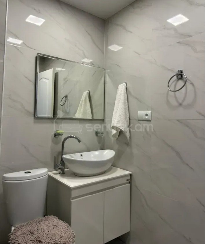 2 Սենյականոց Բնակարան, 53քմ, 12/13 հարկ, Դիզայներական Վերանորոգված, Կահավորված, Արևկող