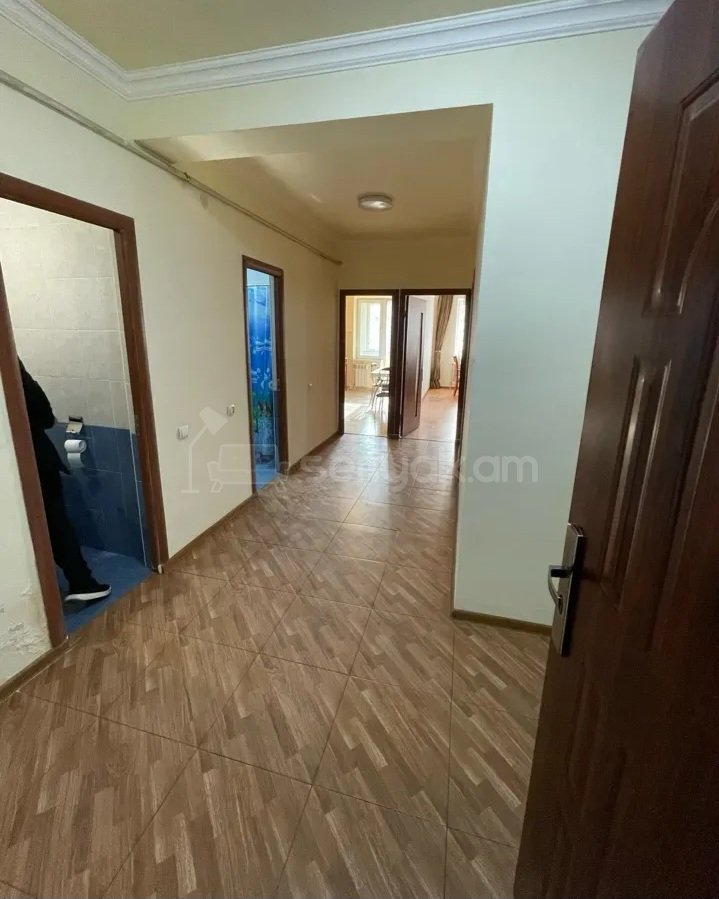 2 Սենյականոց Բնակարան Նորակառույցում, 72քմ, 10/14 հարկ, Կապիտալ Վերանորոգված, Կահավորված