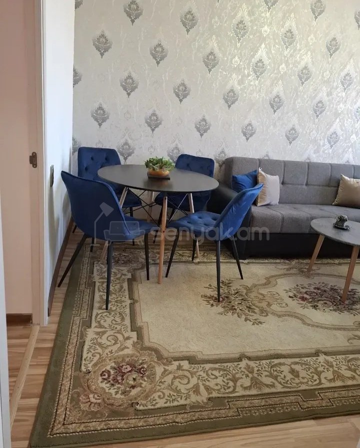 2 Սենյականոց Բնակարան Քարե Շենքում, 57քմ, 3/5 հարկ, Կապիտալ Վերանորոգված, Կահավորված