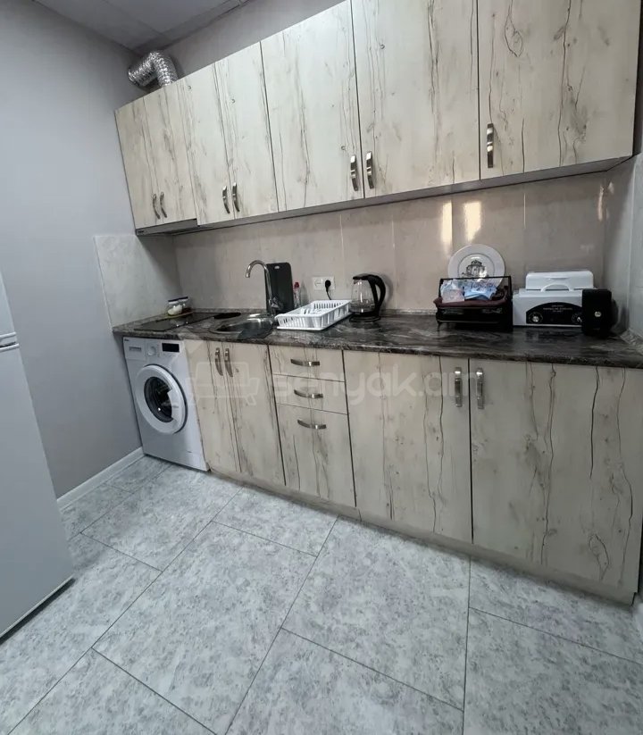 2 Սենյականոց Բնակարան Քարե Շենքում, 56քմ, 1/1 հարկ, Կապիտալ Վերանորոգված, Կահավորված