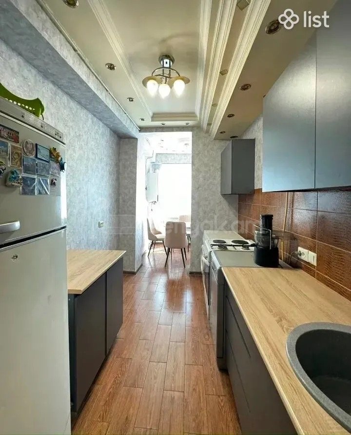 3 Սենյականոց Բնակարան, 75քմ, 2/9 հարկ, Կոսմետիկ Վերանորոգված, Կահավորված, Արևկող