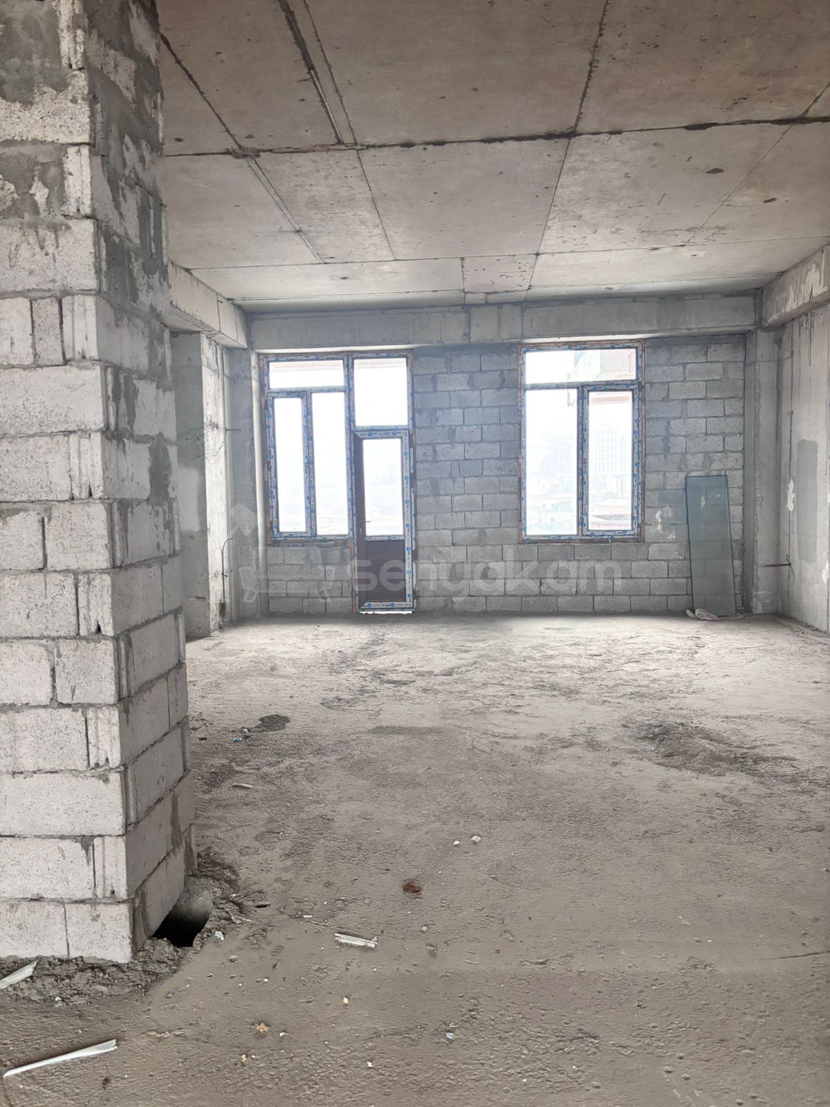 3 Սենյականոց Բնակարան Նորակառույցում, 170քմ, 8/9 հարկ, Զրոյական Վիճակում