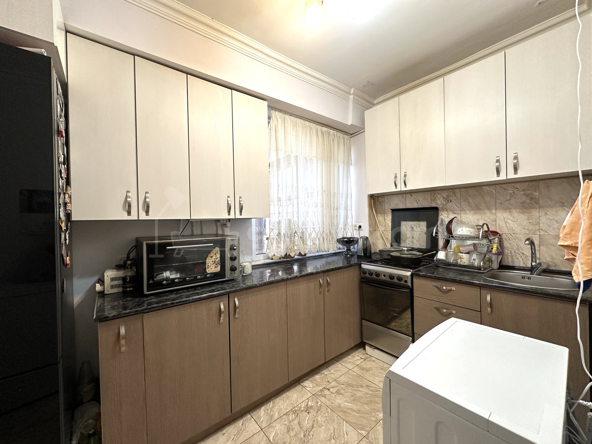 2 Սենյականոց Բնակարան, 41քմ, 8/9 հարկ, Կապիտալ Վերանորոգված