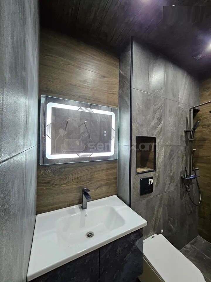 3 Սենյականոց Բնակարան Նորակառույցում, 71քմ, 5/14 հարկ, Դիզայներական Վերանորոգված