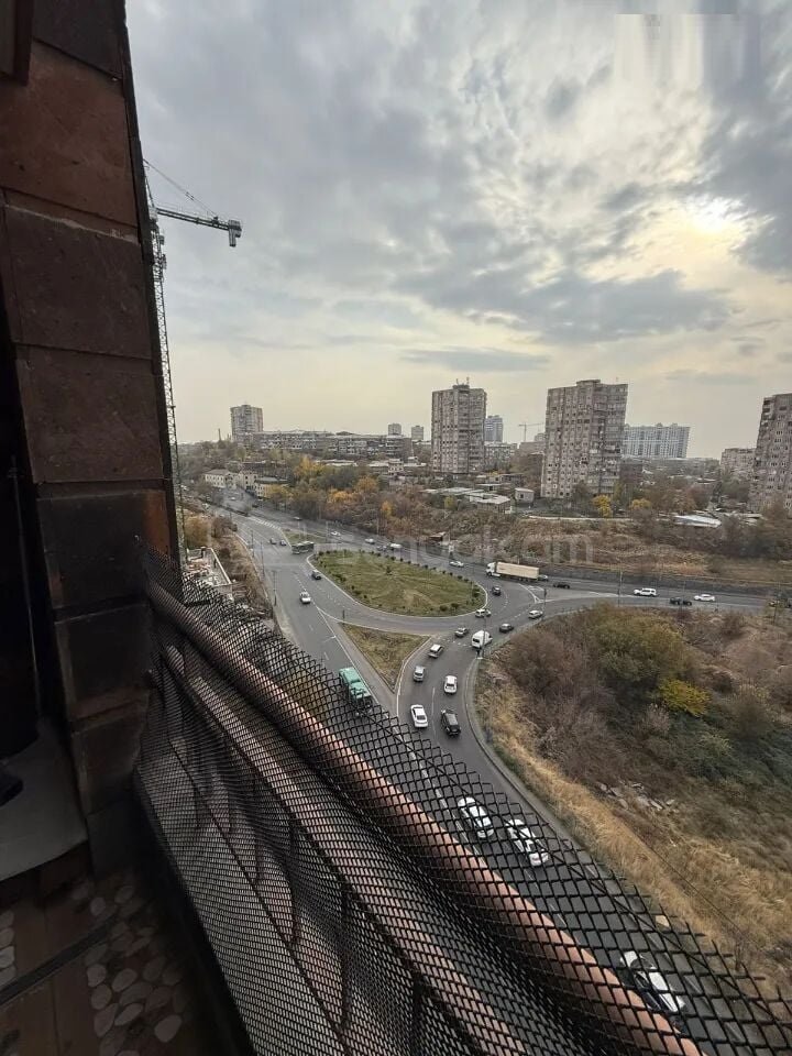 4 Սենյականոց Բնակարան, 123քմ, 8/13 հարկ, Դիզայներական Վերանորոգված