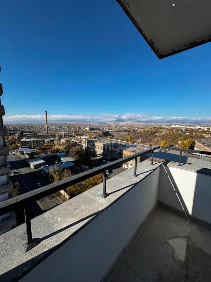 4 Սենյականոց Բնակարան, 108քմ, 11/14 հարկ, Դիզայներական Վերանորոգված