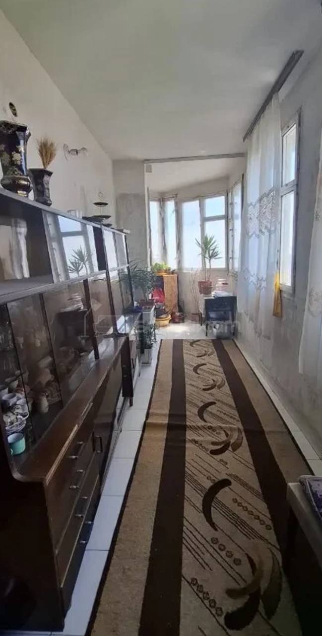 2 Սենյականոց Բնակարան, 77քմ, 6/15 հարկ, Պետական Վիճակում