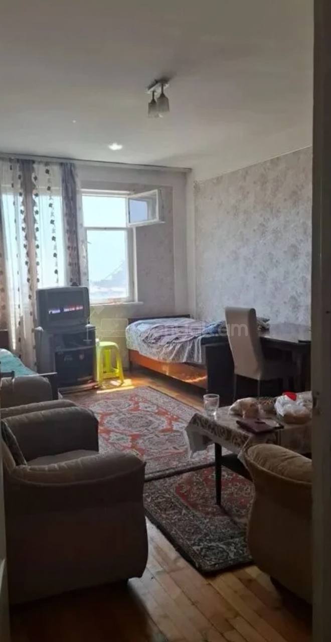 2 Սենյականոց Բնակարան, 77քմ, 6/15 հարկ, Պետական Վիճակում