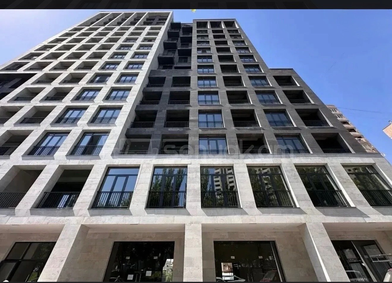 2 Սենյականոց Բնակարան Նորակառույցում, 52քմ, 8/18 հարկ, Զրոյական Վիճակում