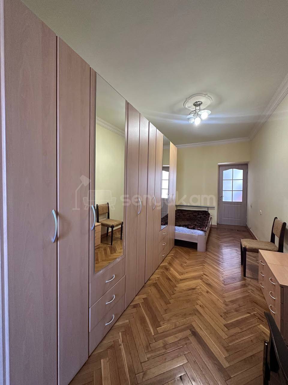 3 Սենյականոց Բնակարան, 74քմ, 4/5 հարկ, Կապիտալ Վերանորոգված